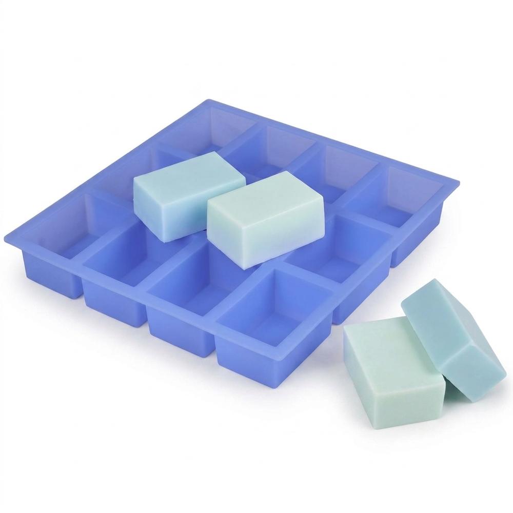 Flexible Silikonform mit rechteckigen Seifenmulden