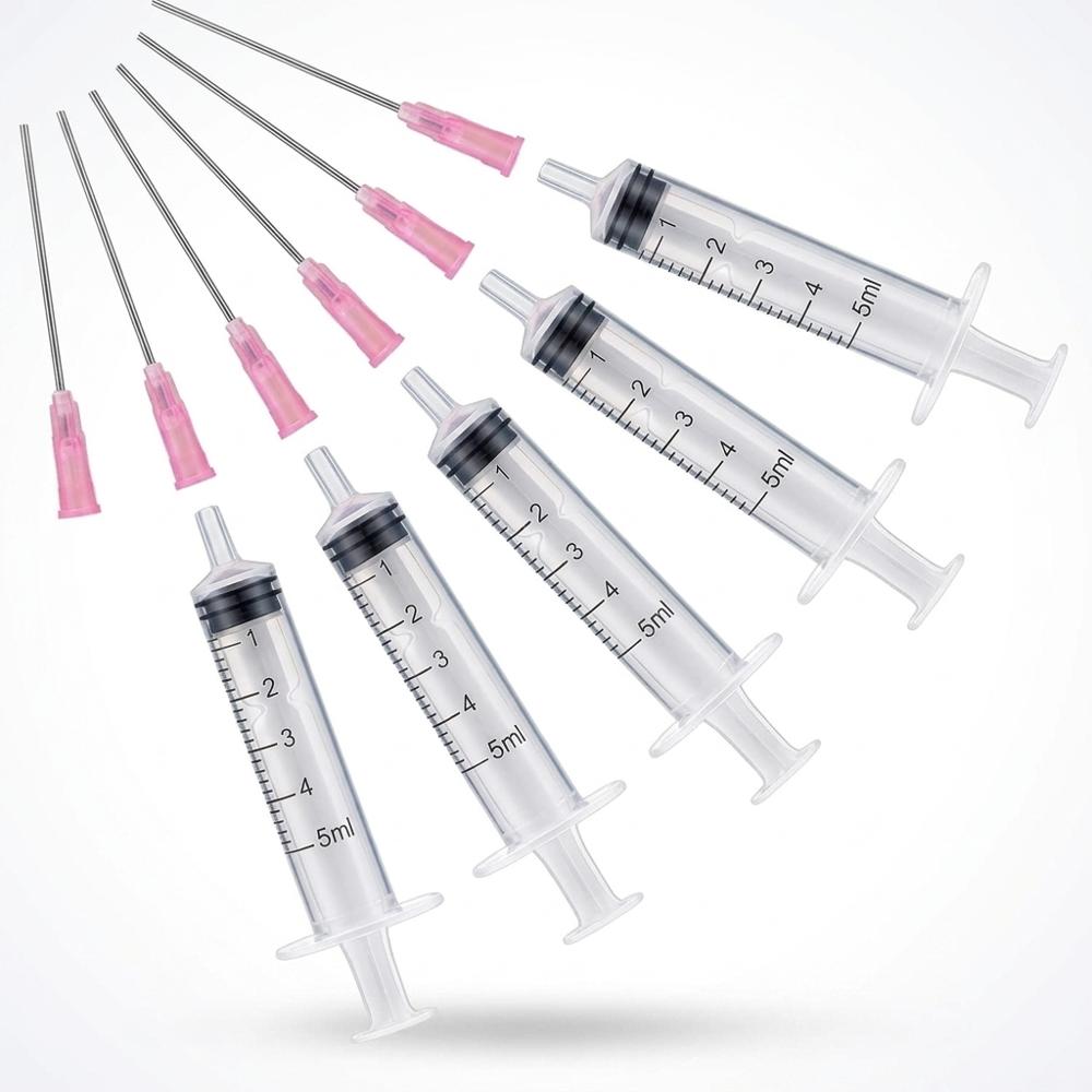 Blunt-tip syringes for filling and flushing
