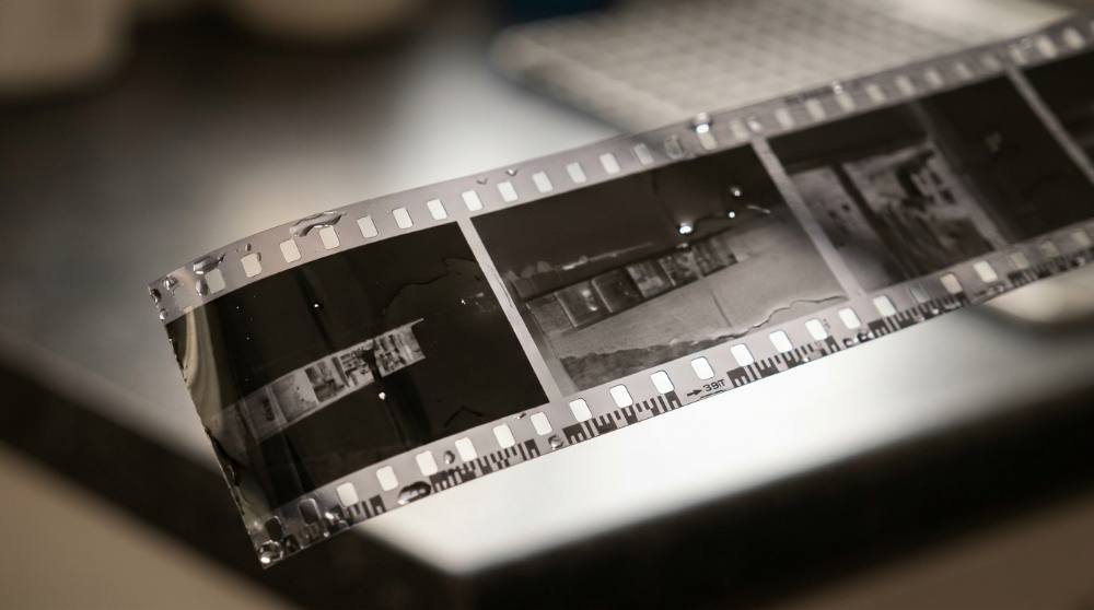 Develop Your Own Film at Home in a Changing Bag